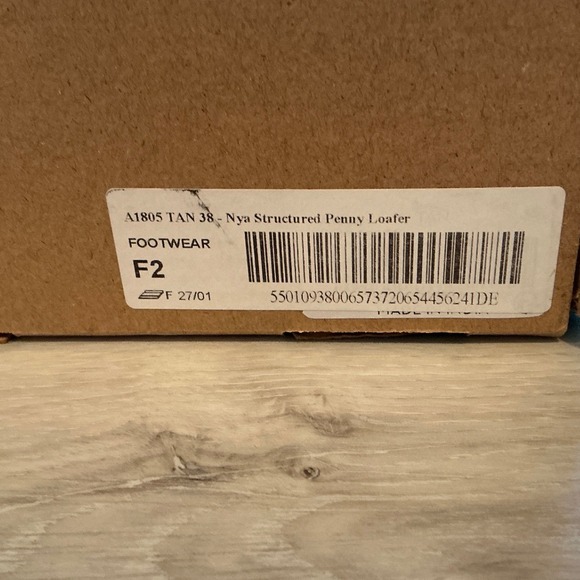 Boden Nya Structured Penny Loafers Tan Women's Size 7.5 New in Box - Picture 10 of 11